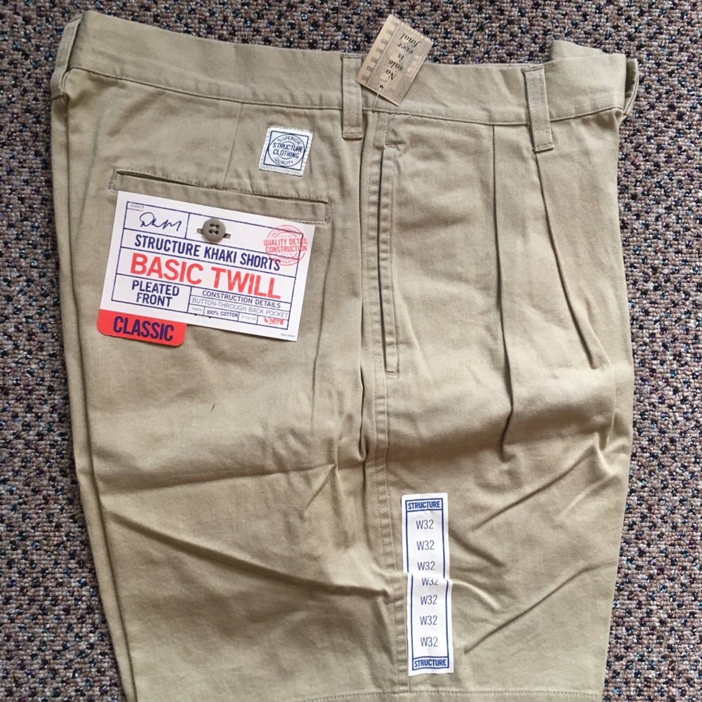 Structure khaki men’s shorts 32W classic basic twill 100% cotton new nwt 24